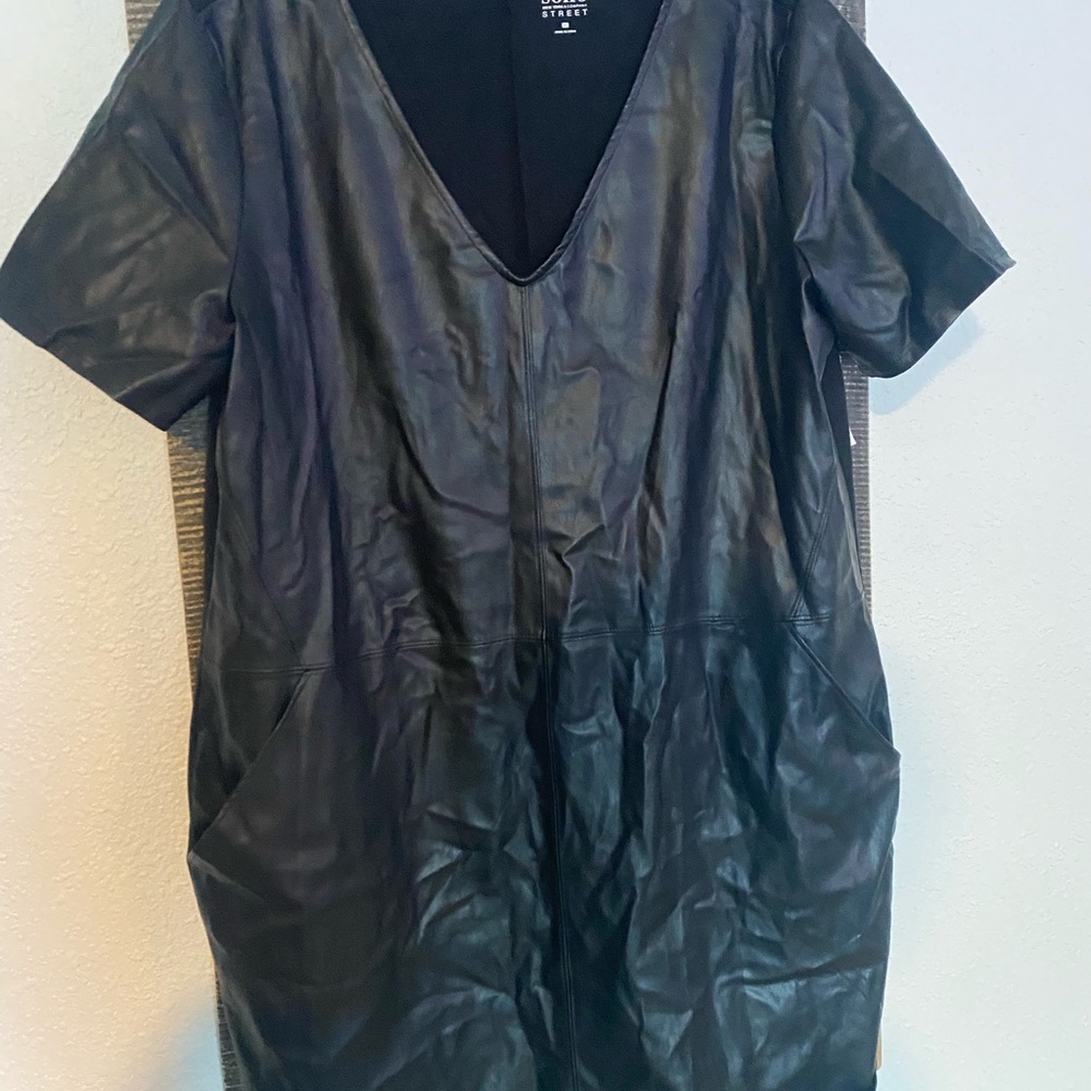 New Black xl dress  from New York and company